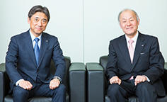社長対談株式会社NTTドコモ 代表取締役社長 吉澤和弘氏各分野のパートナー様とともに新たな価値を「協創」していく