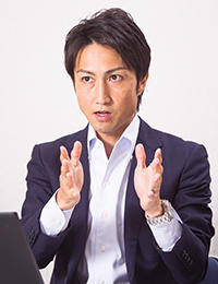 酒井 洋行 氏