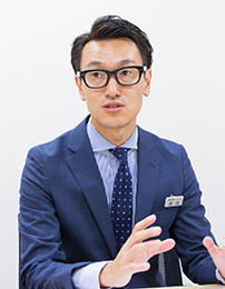 香田 邦彦氏