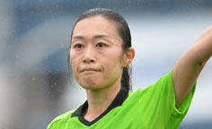 賢いはたらき方のススメ 山下良美さん（サッカー 国際主審）プロとして一つ一つの事を丁寧に対応する、その積み重ねで目指すものが見えてくる