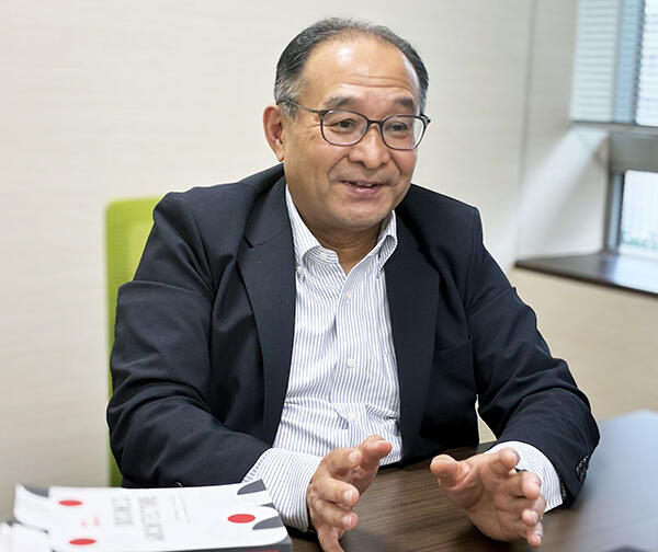 NTTドコモソリューションズ　濱井 和夫